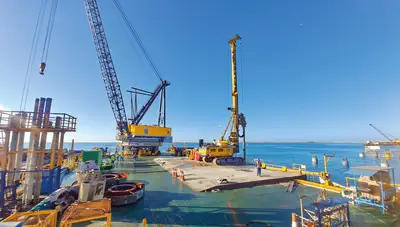 Gründungsarbeiten für das Megaprojekt in Saudi-Arabien von Bauer Spezialtiefbau